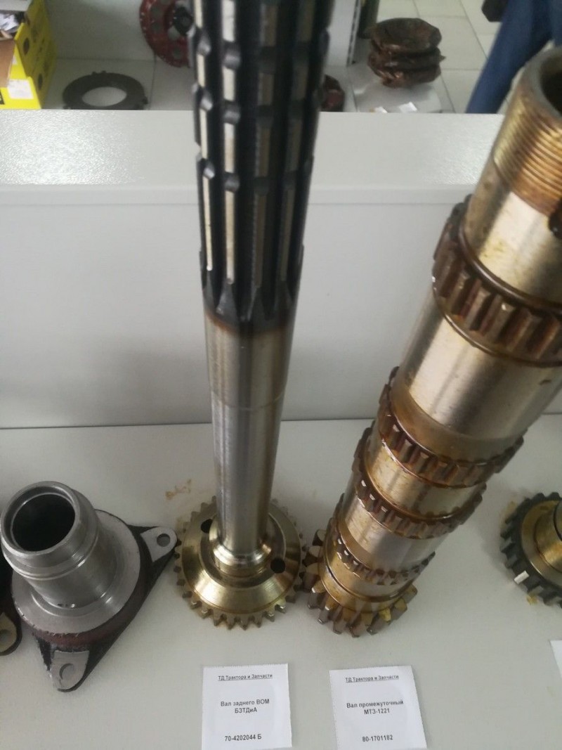 Вал заднего ВОМ БЗТДиА — 1