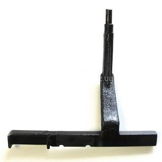 Поводок корпуса вилок КПП — 3