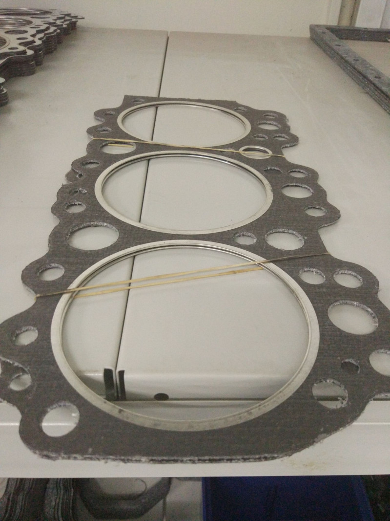 Прокладка головки блока Д-260 — 1